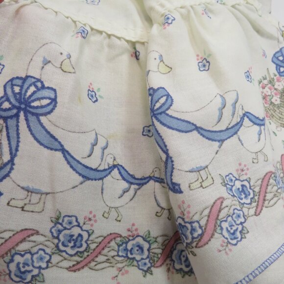 Vintage Country Goose/Ribbon Goose Tiered Curtain Valence 1980s Ducks Geese #1 - Picture 8 of 9